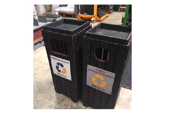 CONTENEDORES CON CENICEROS 100% MATERIAL RECICLADO